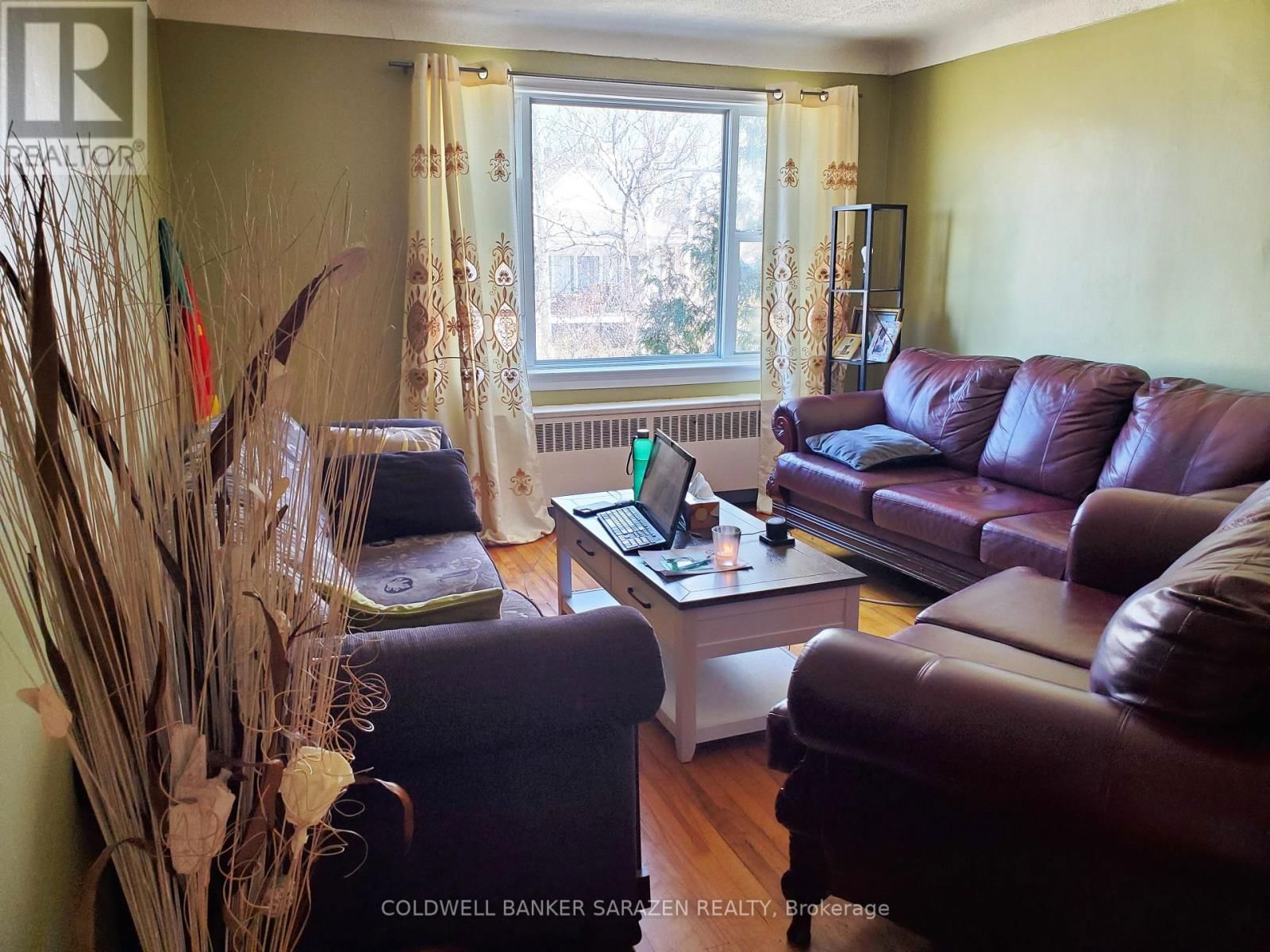 195 PERES BLANCS AVENUE Image 12
