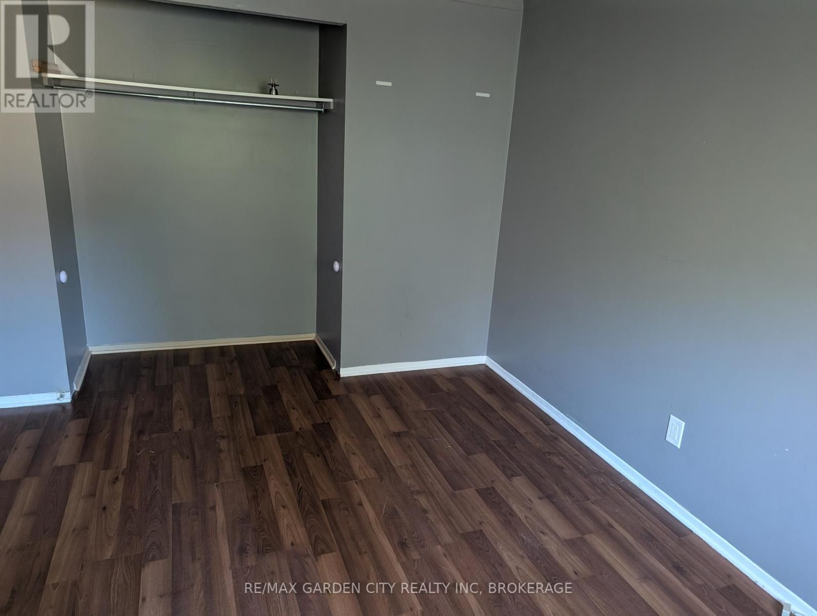 5 CALCOTT COURT Image 12