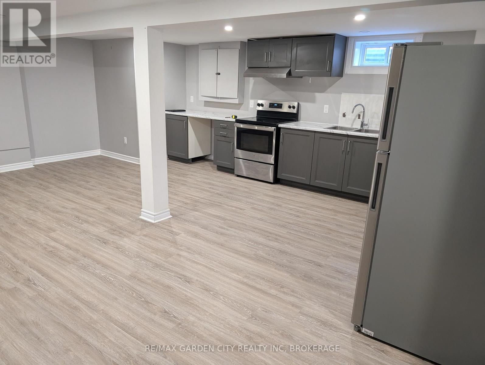 5 CALCOTT COURT Image 14