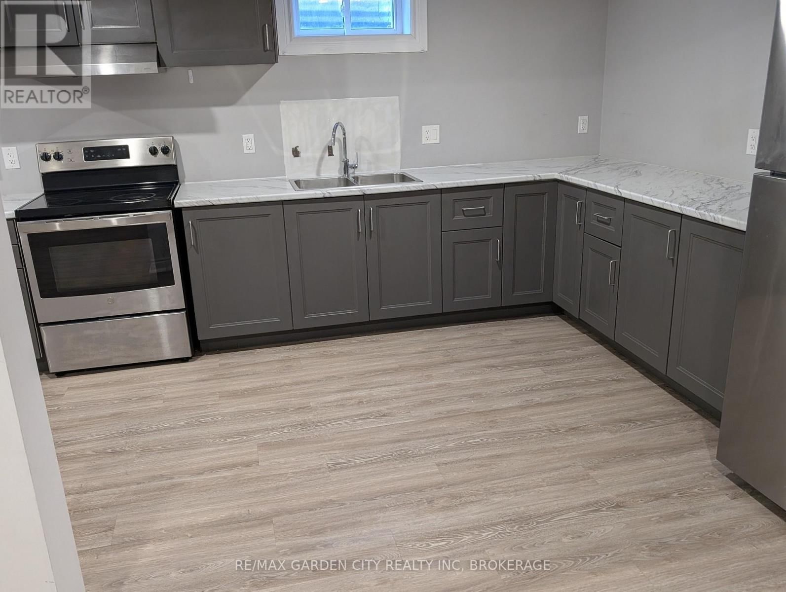 5 CALCOTT COURT Image 15