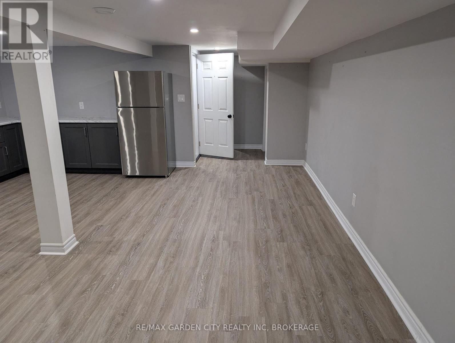 5 CALCOTT COURT Image 17