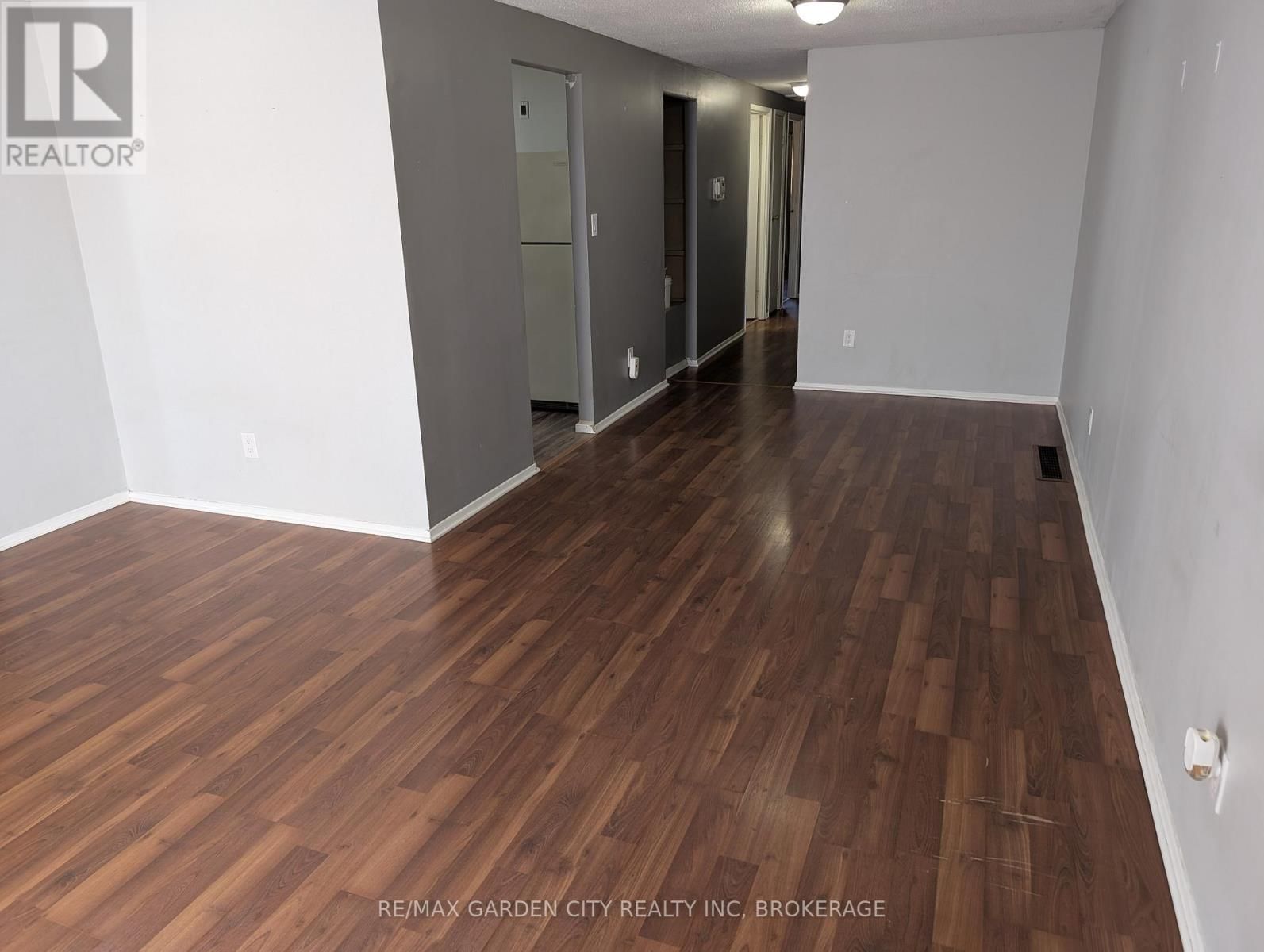 5 CALCOTT COURT Image 4