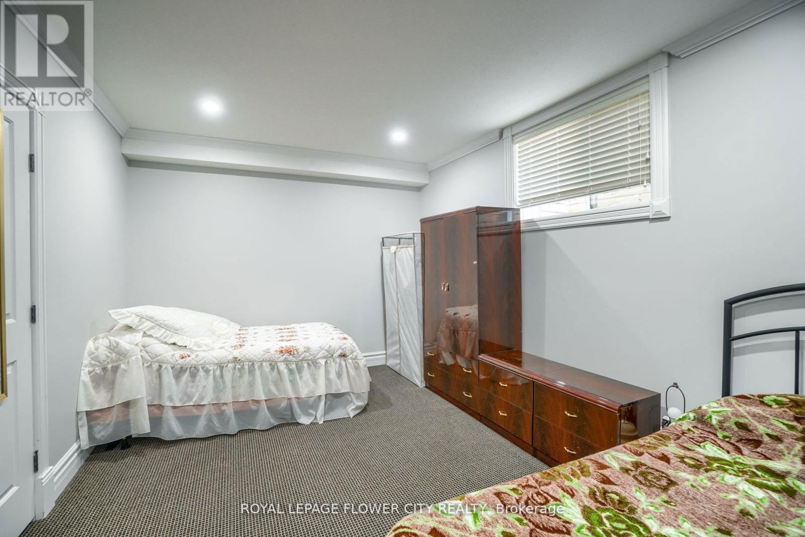 2011 TYSON WALK STREET Image 44