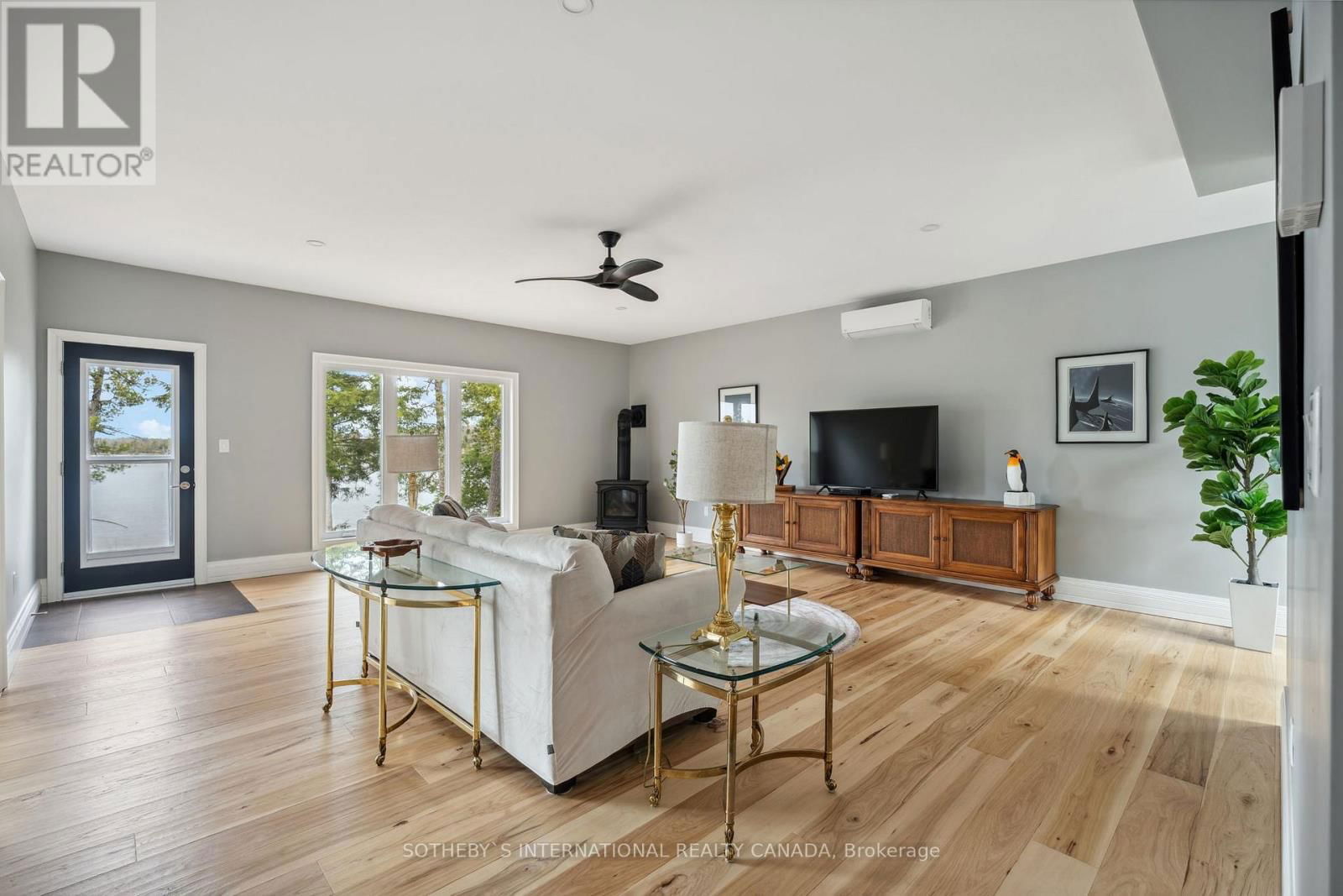 1827 CRYSTAL LAKE ROAD Image 21