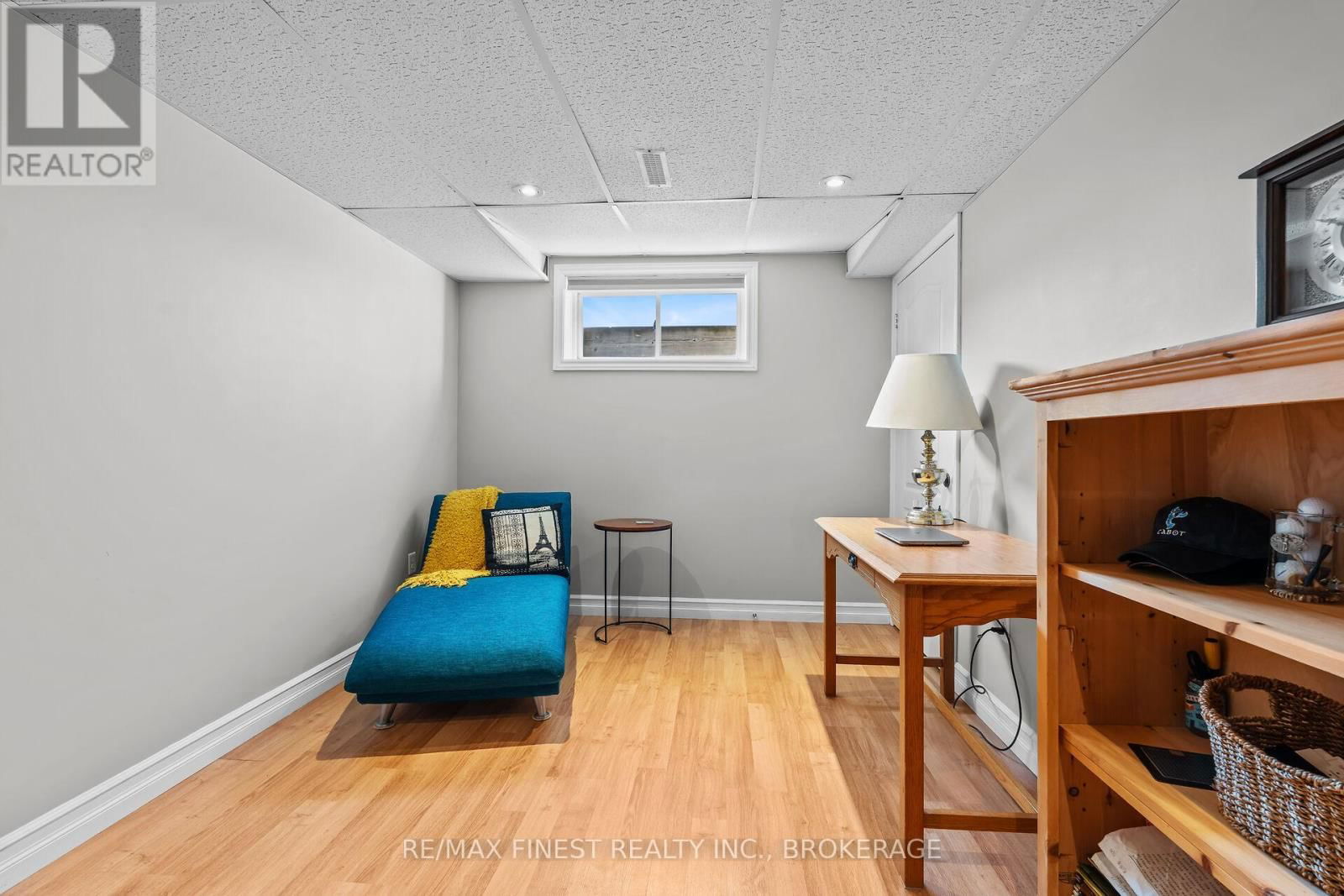 236 ROSE ABBEY DRIVE Image 32