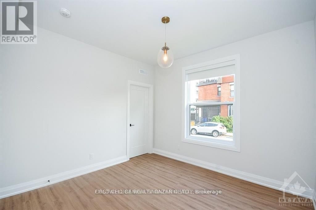 5 - 15 MONK STREET NORTH Image 10
