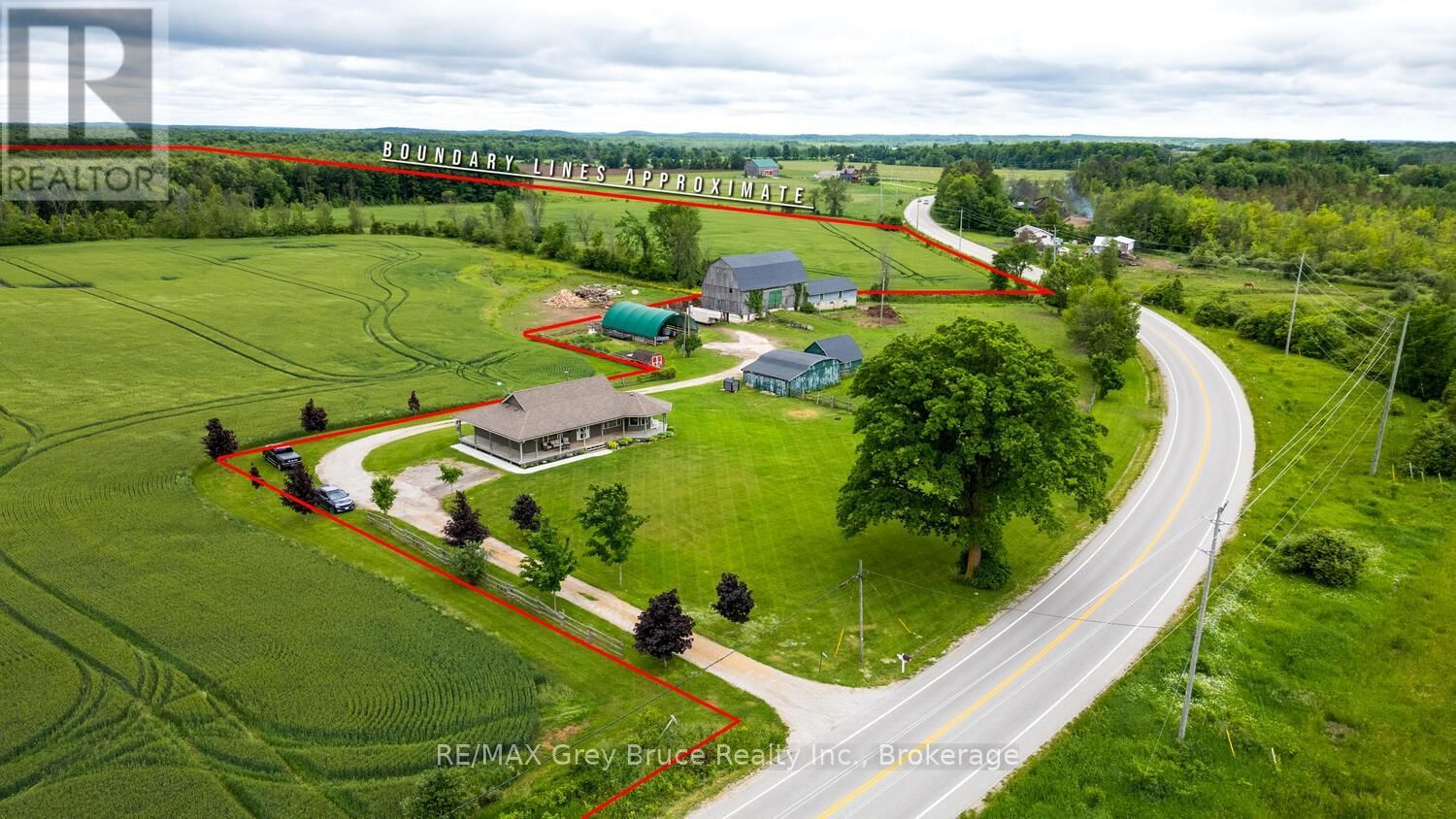 402622 GREY 17 ROAD Image 4