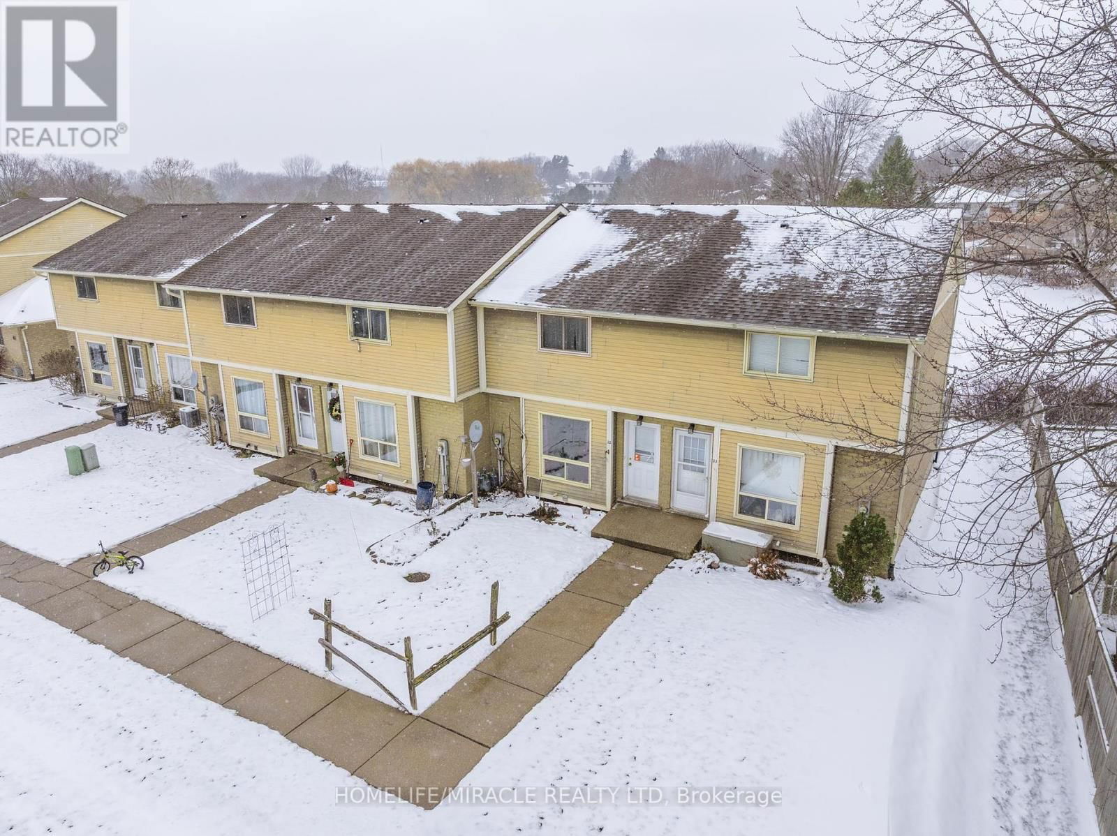 22 - 875 PARKINSON ROAD Image 2