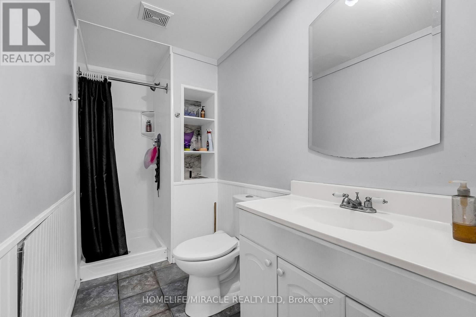 22 - 875 PARKINSON ROAD Image 24