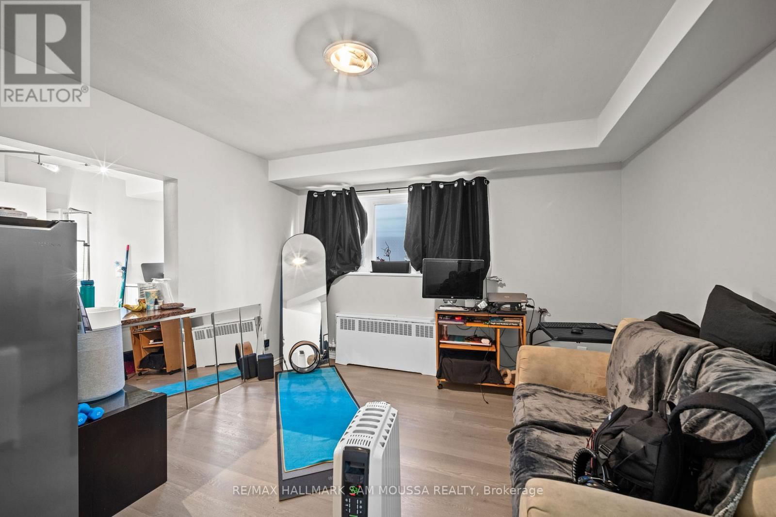 329 RICHELIEU AVENUE Image 12
