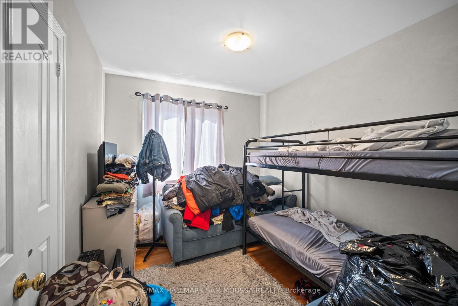 329 RICHELIEU AVENUE Image 36