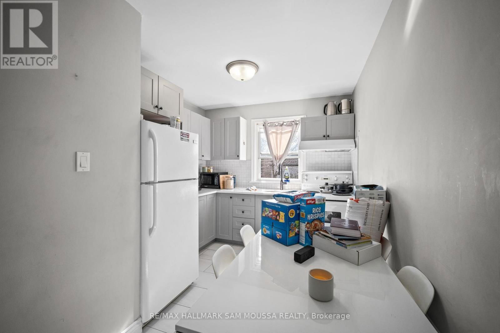 329 RICHELIEU AVENUE Image 39