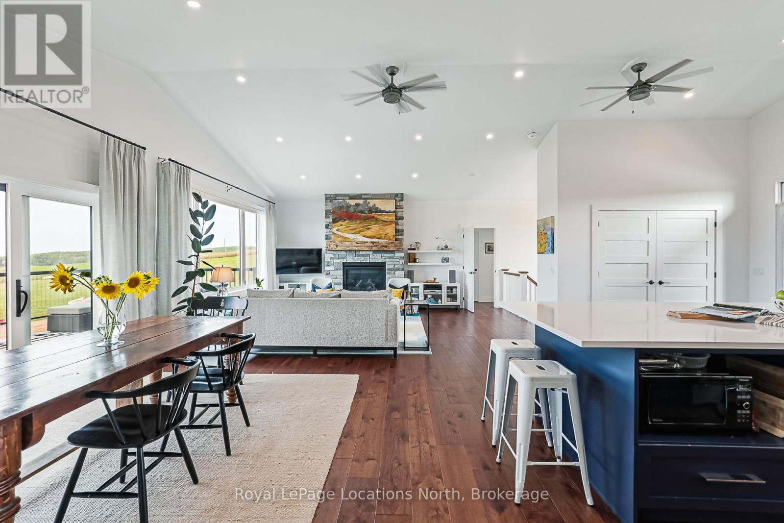 638508 ST VINCENT SYDENHAM TOWNLINE Image 15