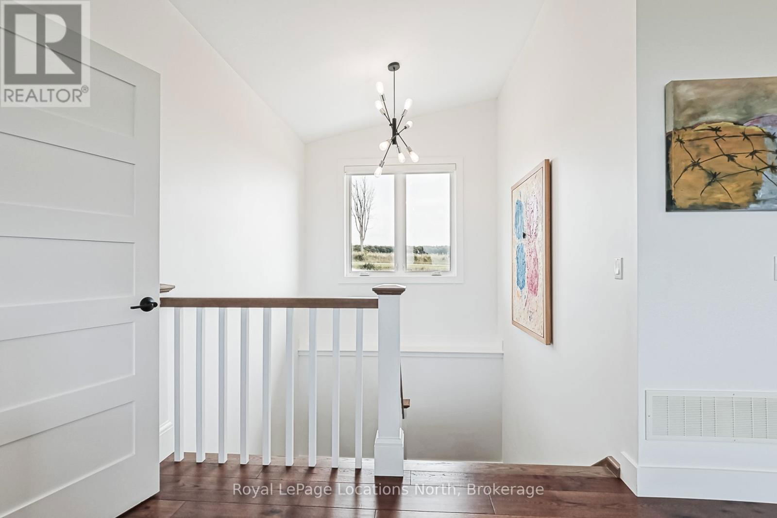 638508 ST VINCENT SYDENHAM TOWNLINE Image 25