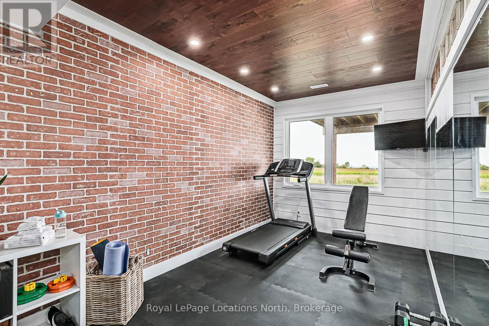 638508 ST VINCENT SYDENHAM TOWNLINE Image 33