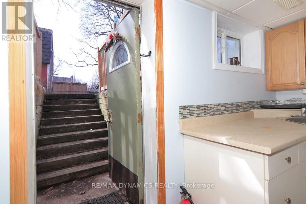 26 BEAMER AVENUE Image 34