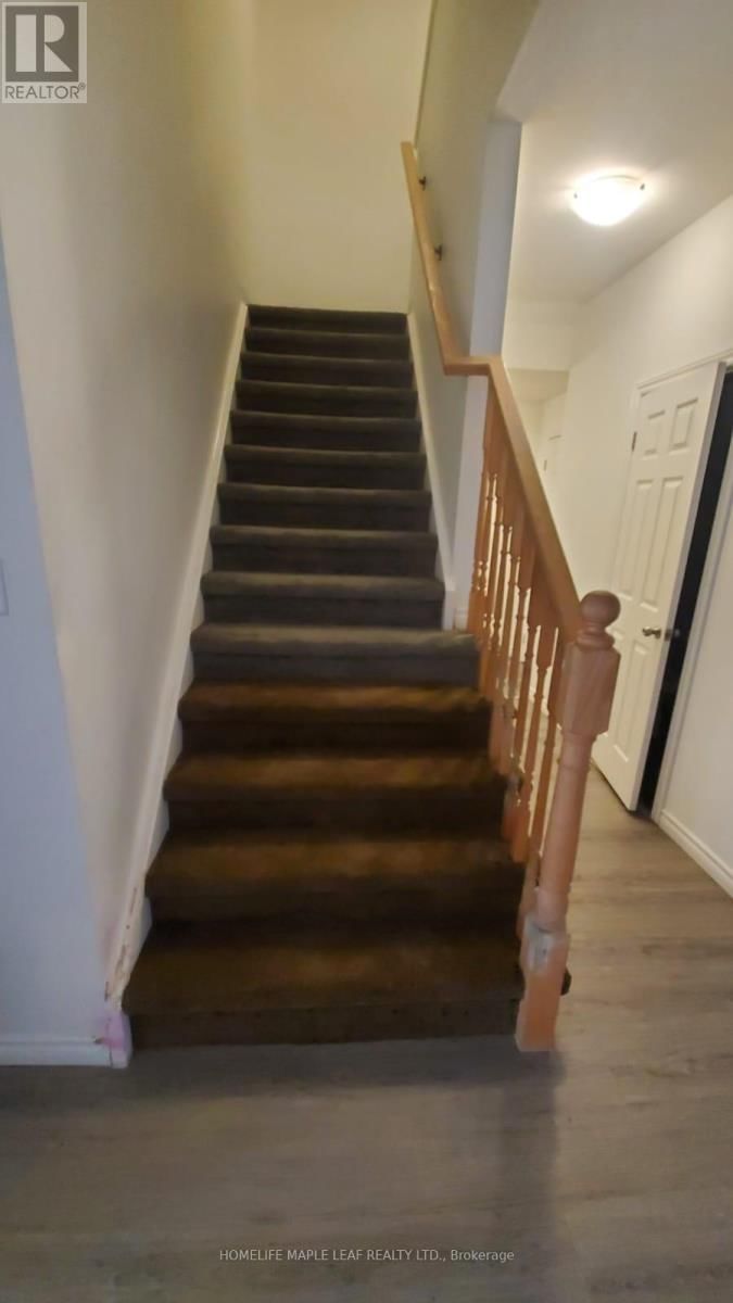 19 SADDLEBROOK COURT Image 17