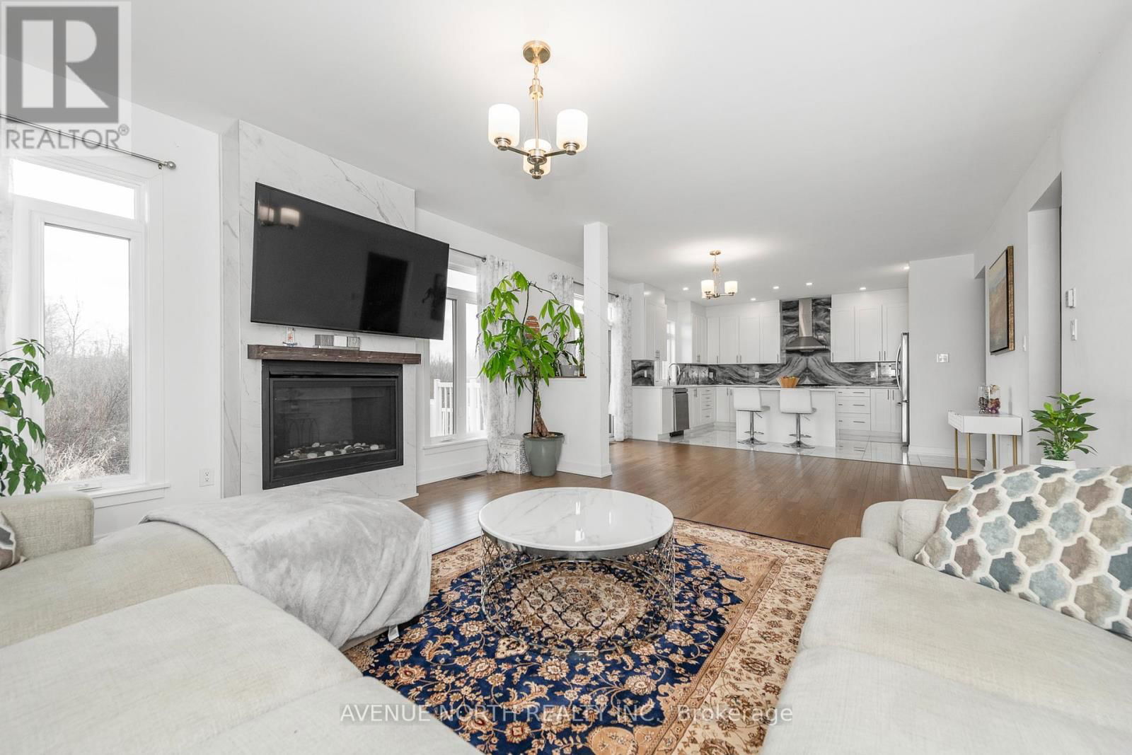 219 REISLING WAY Image 13