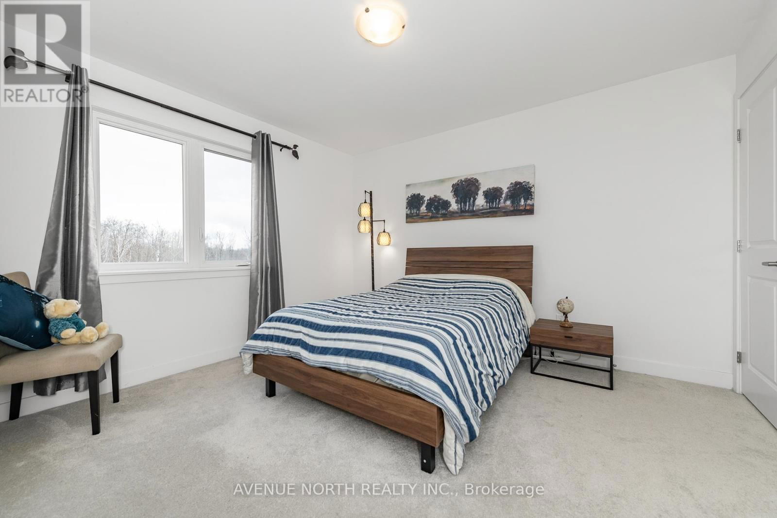 219 REISLING WAY Image 28