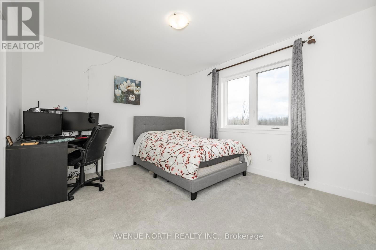 219 REISLING WAY Image 32