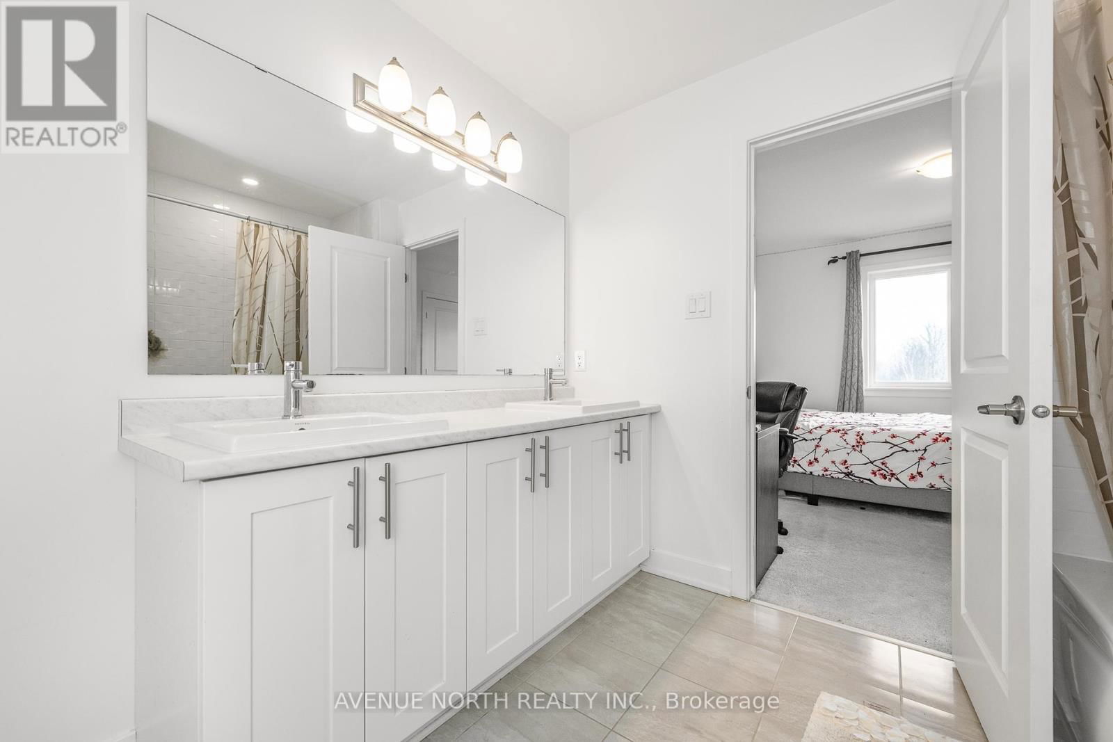 219 REISLING WAY Image 36