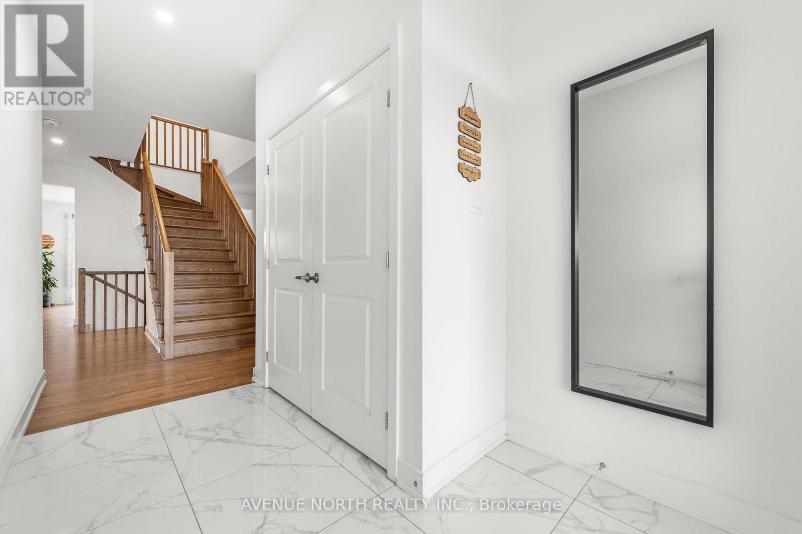 219 REISLING WAY Image 4