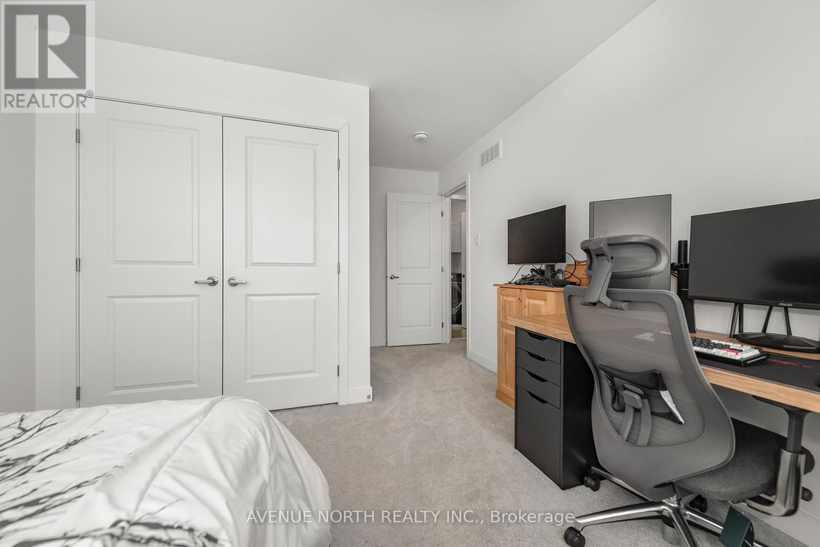 219 REISLING WAY Image 40