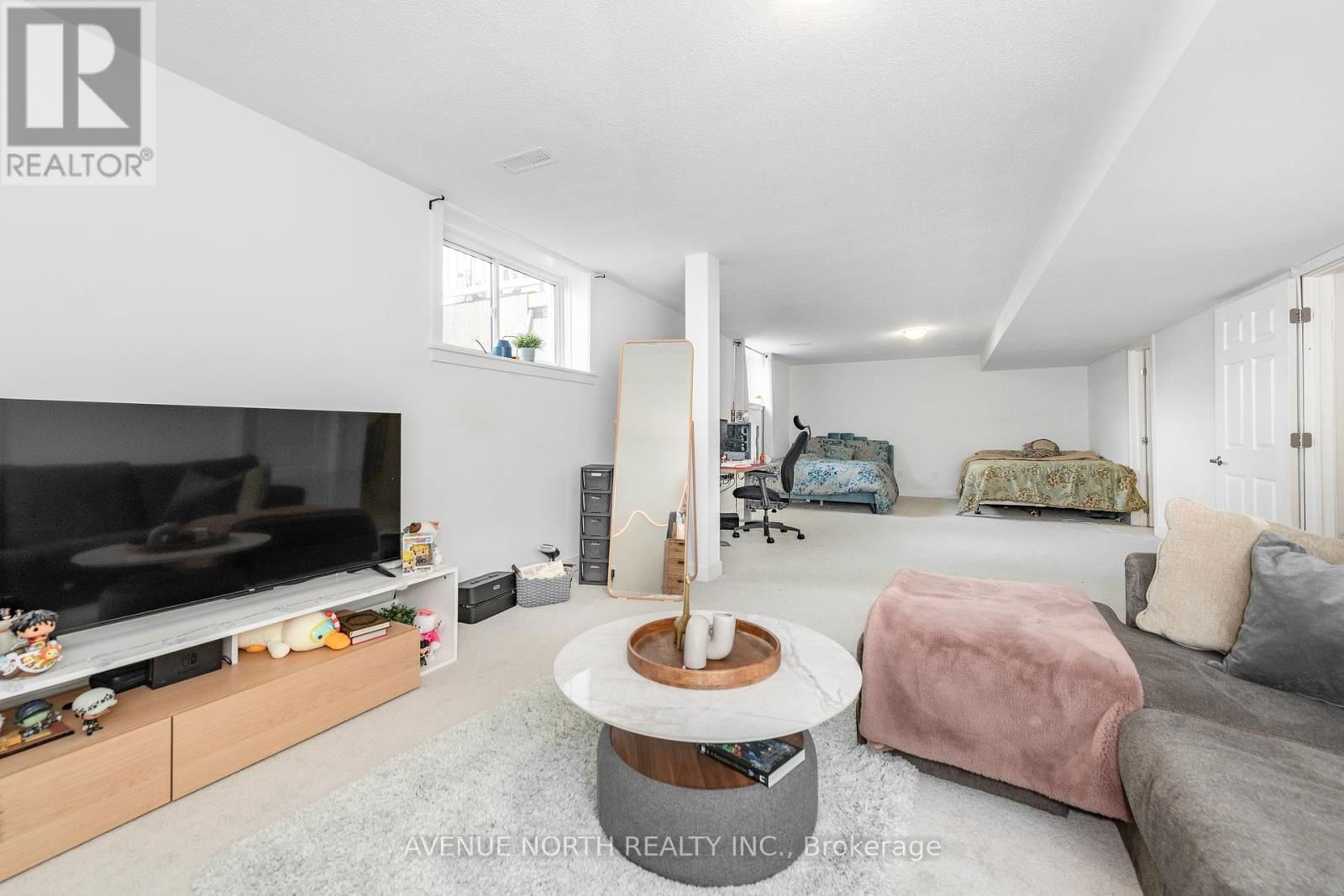 219 REISLING WAY Image 43