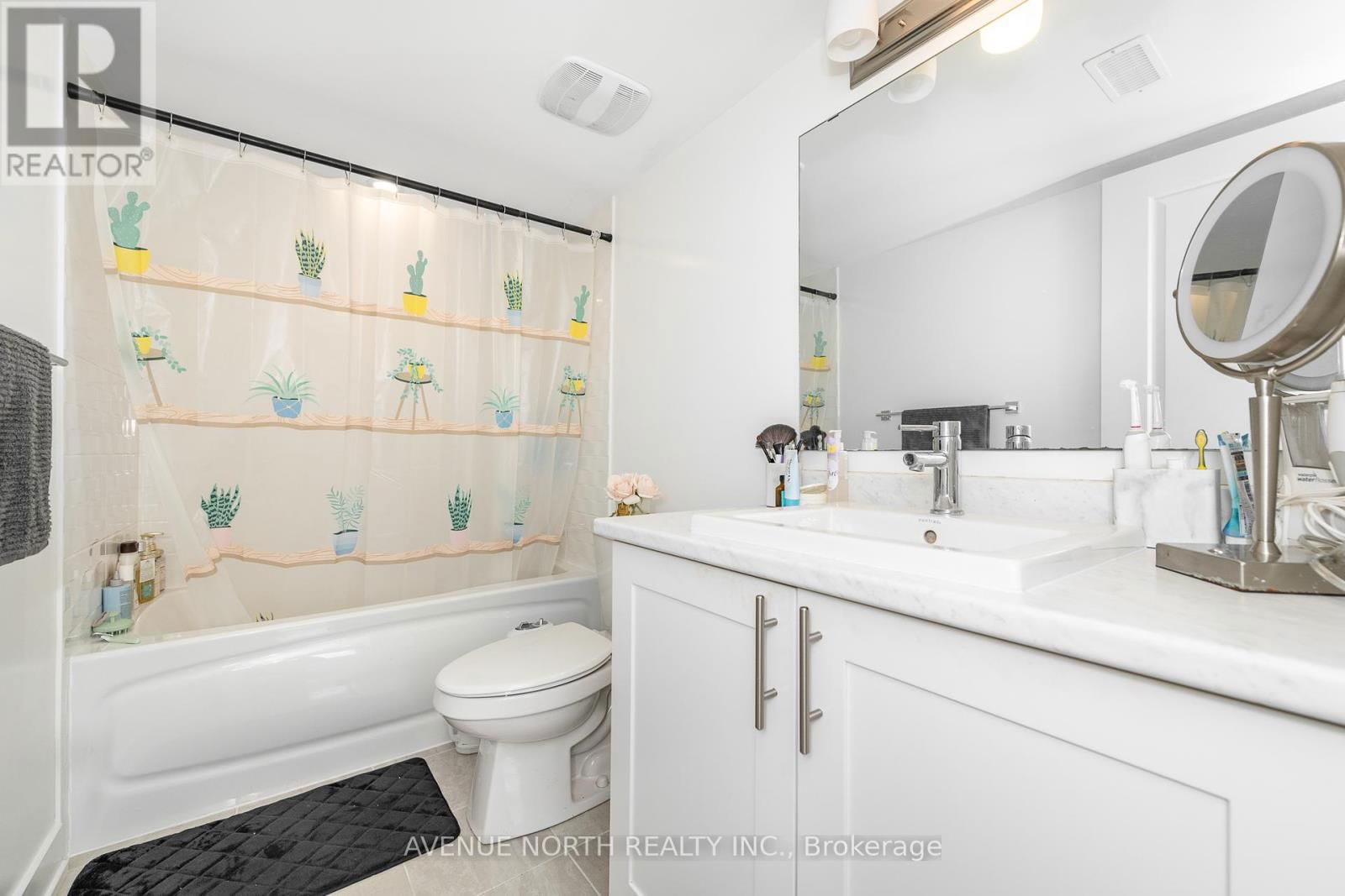 219 REISLING WAY Image 46