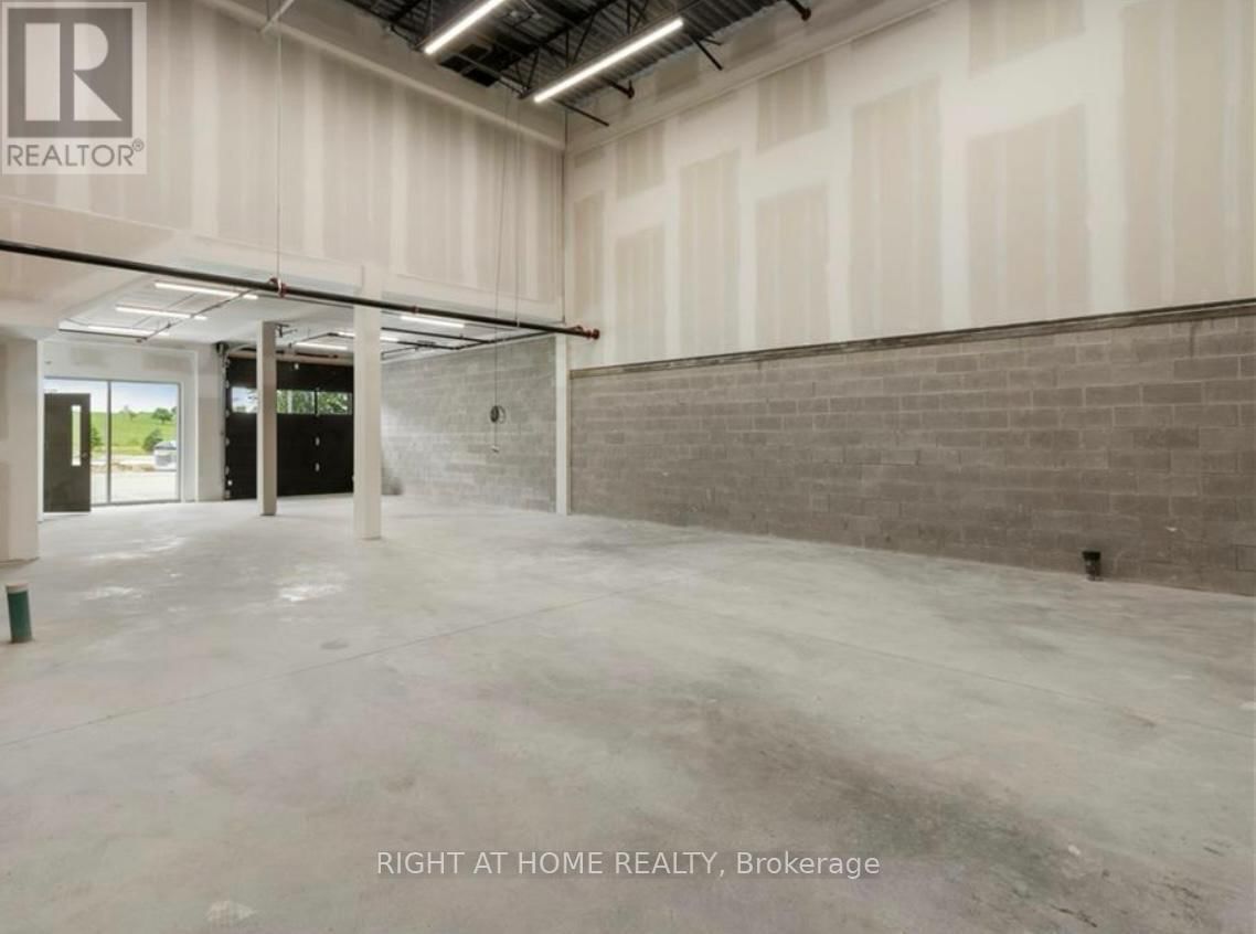 11 - 587 HANLON CREEK BOULEVARD Image 3