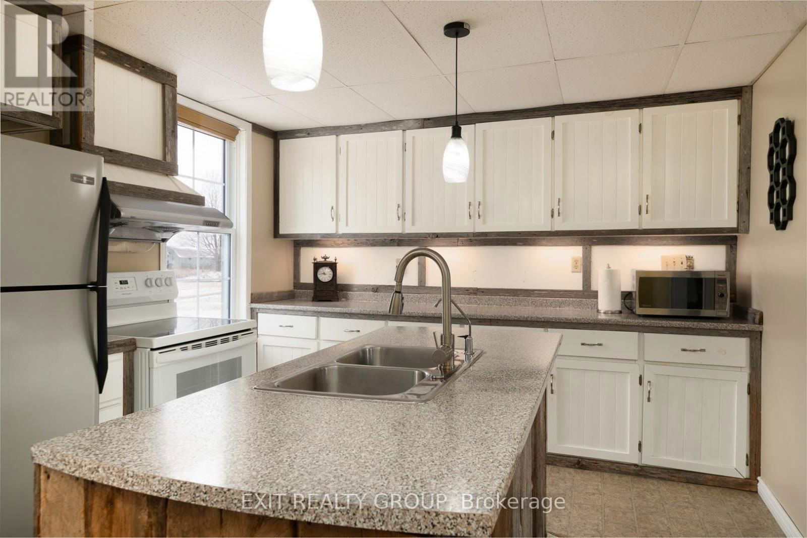 1290 ROSEBUSH ROAD Image 13