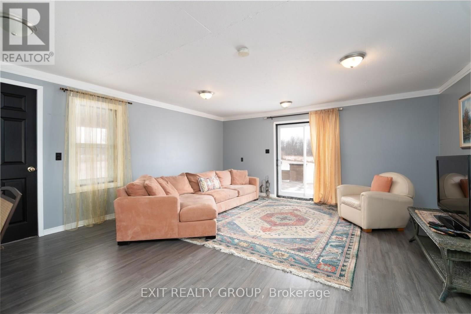 1290 ROSEBUSH ROAD Image 15