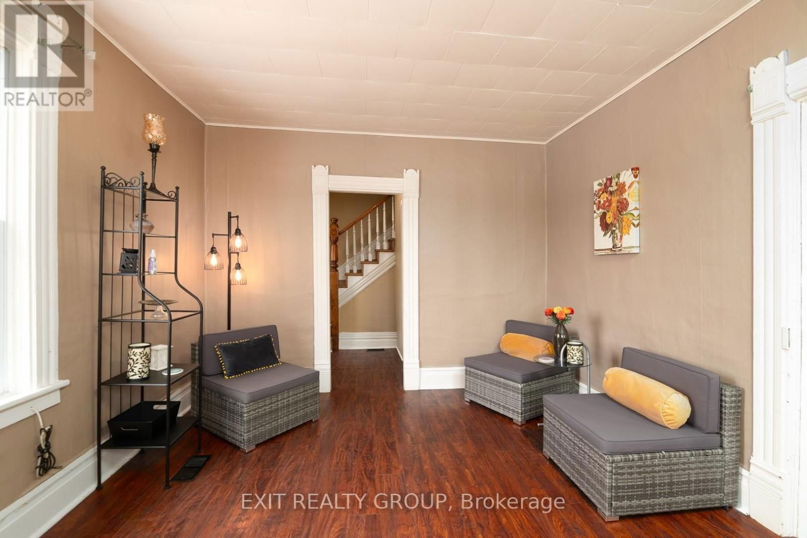 1290 ROSEBUSH ROAD Image 6