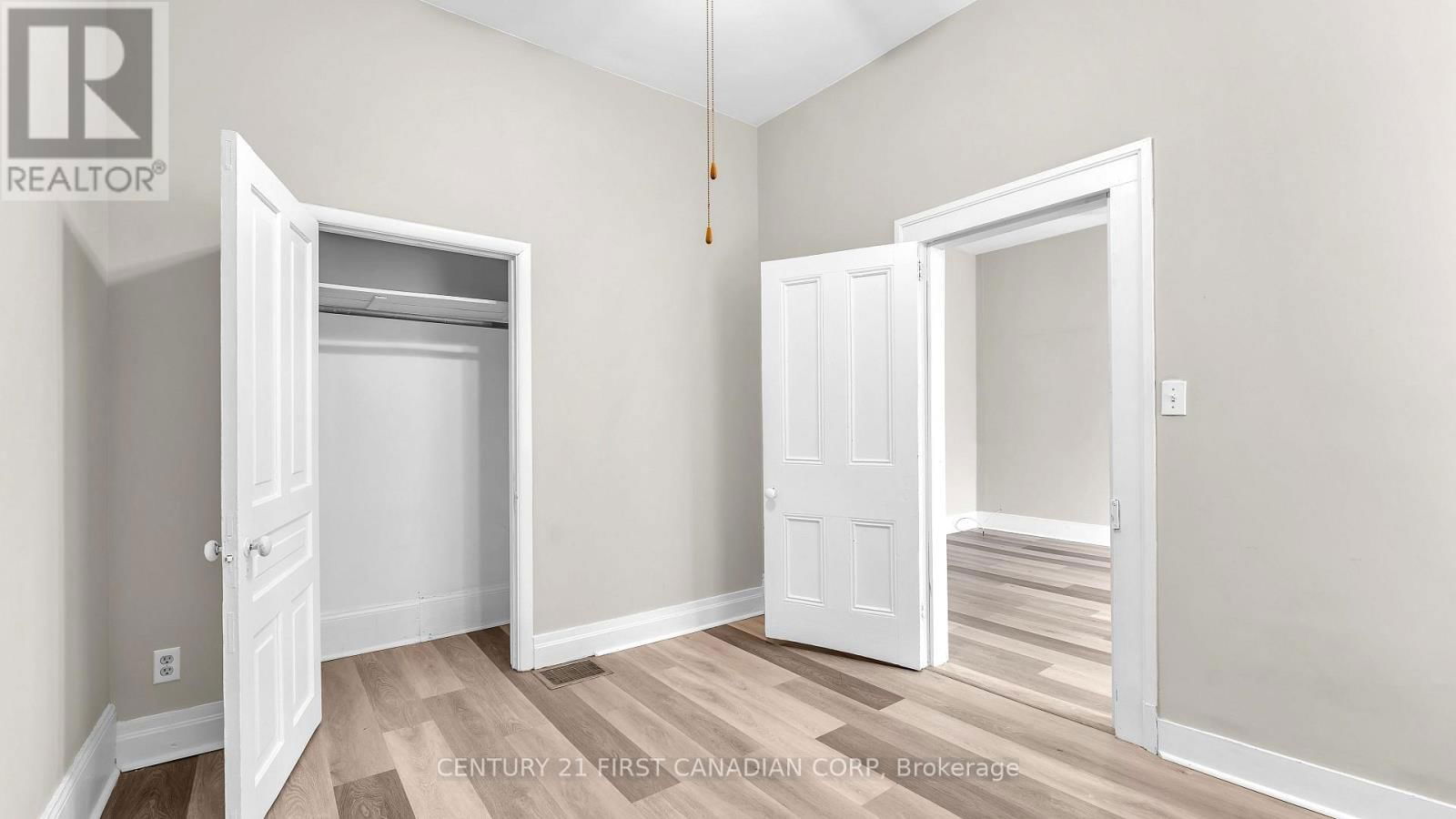 184 MAITLAND STREET Image 10