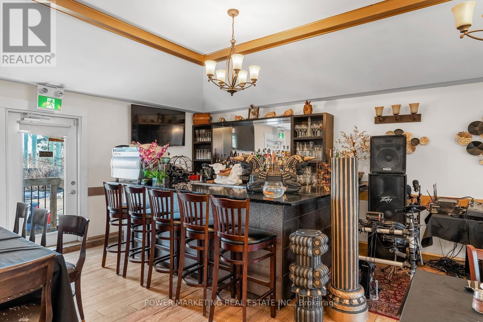 1133 CARP ROAD Image 23