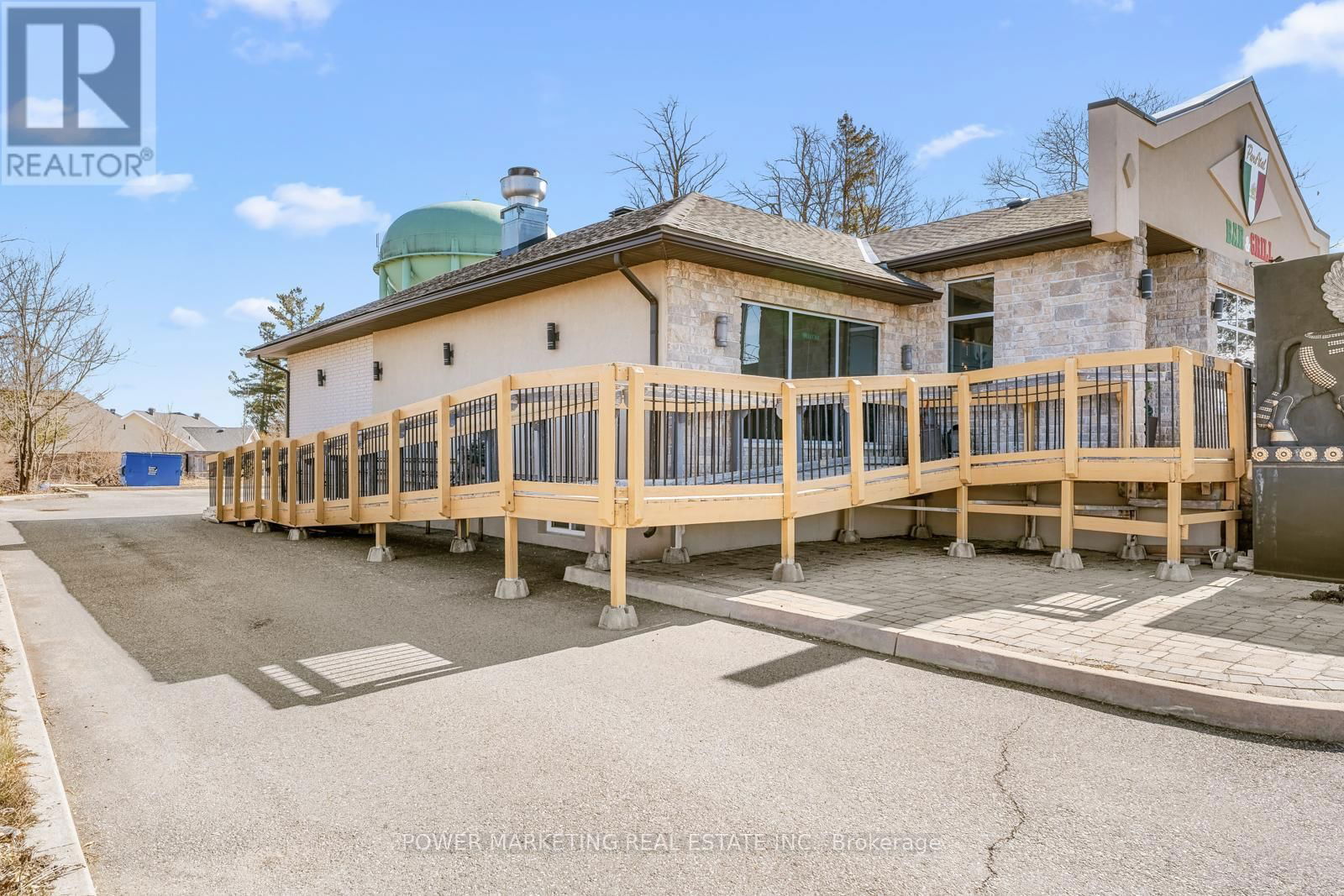 1133 CARP ROAD Image 35