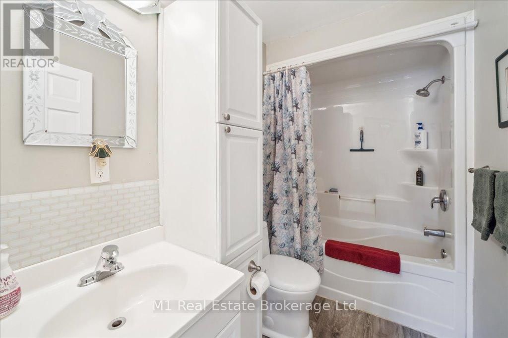 16A HAYHOE ROAD Image 13