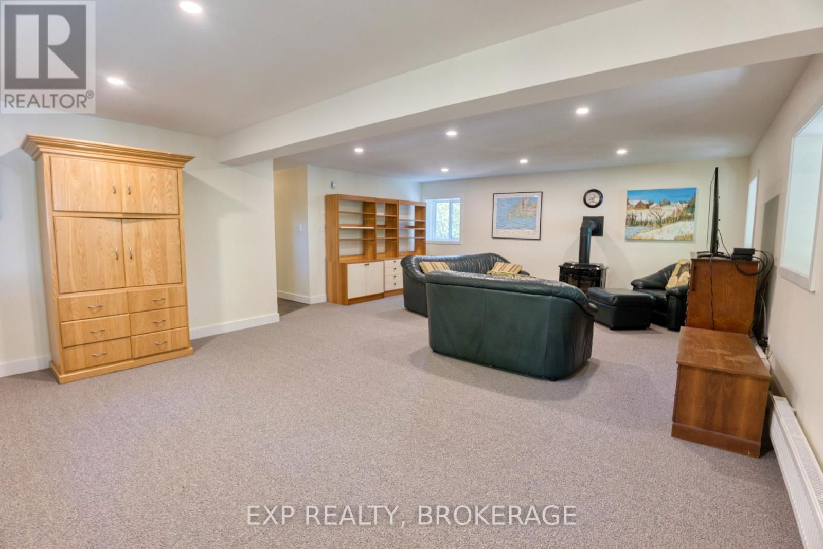 1506 WILLIAMS LANE Image 36