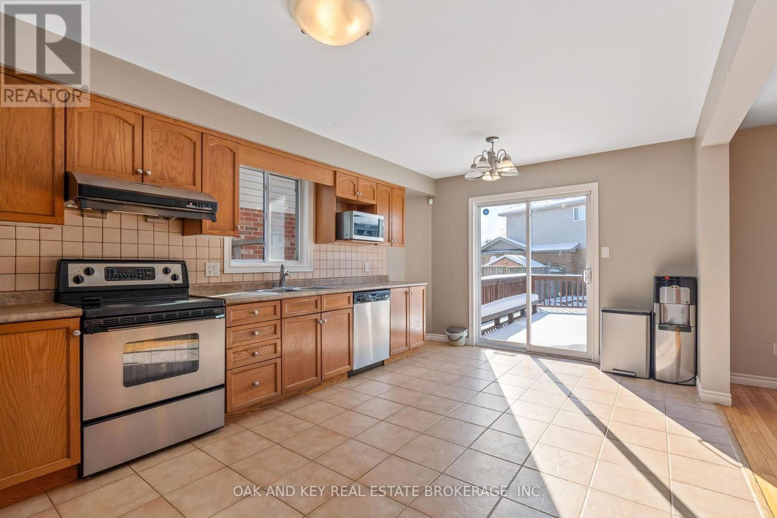 1307 BLACKMAPLE DRIVE Image 10