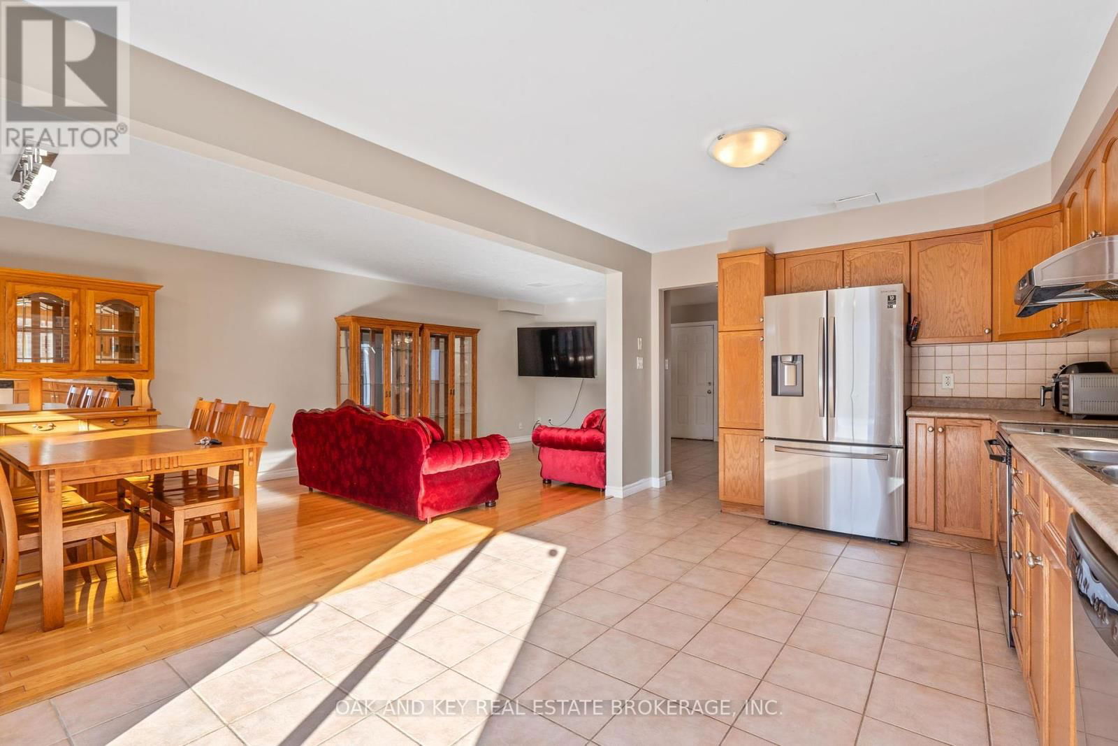 1307 BLACKMAPLE DRIVE Image 13