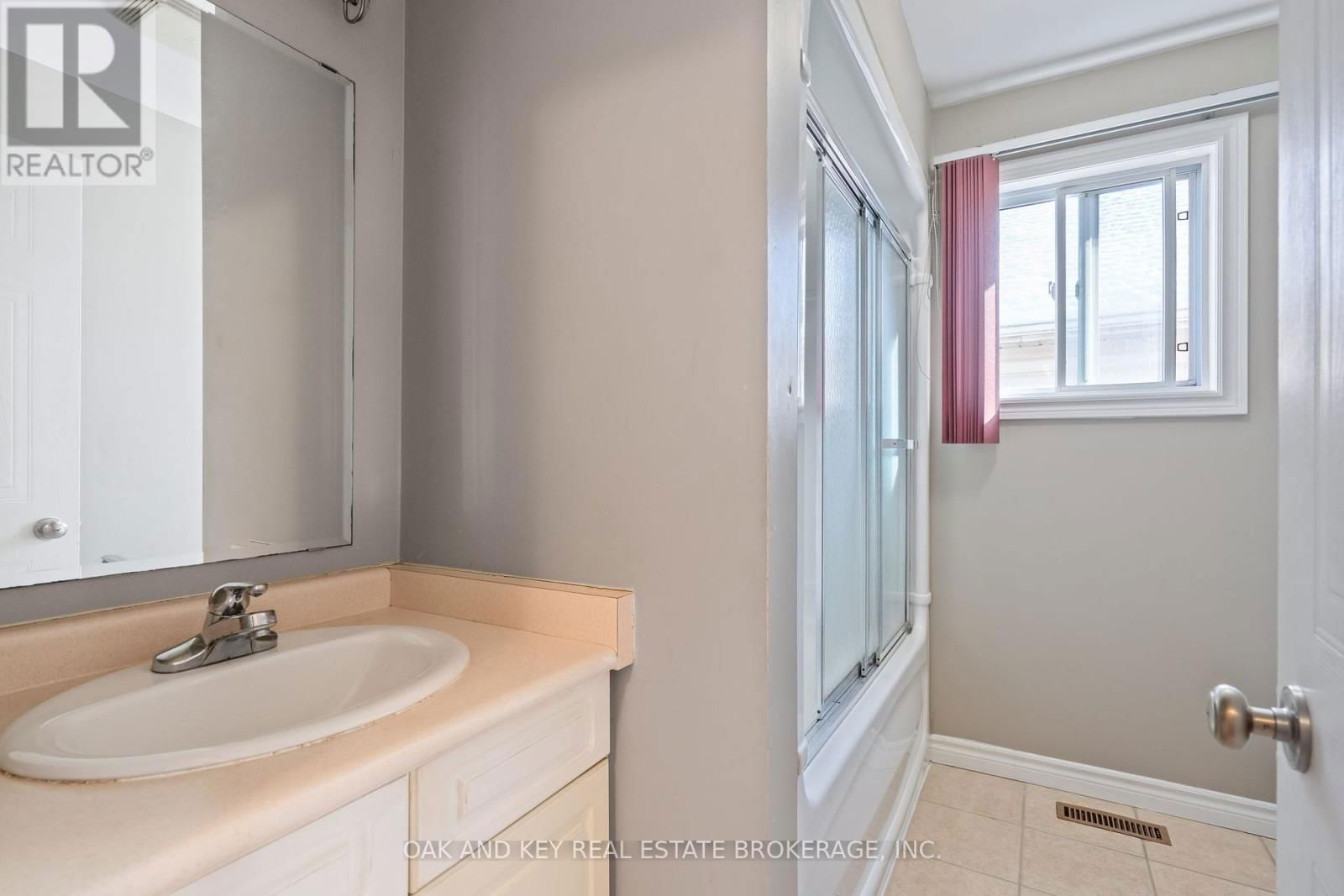 1307 BLACKMAPLE DRIVE Image 19