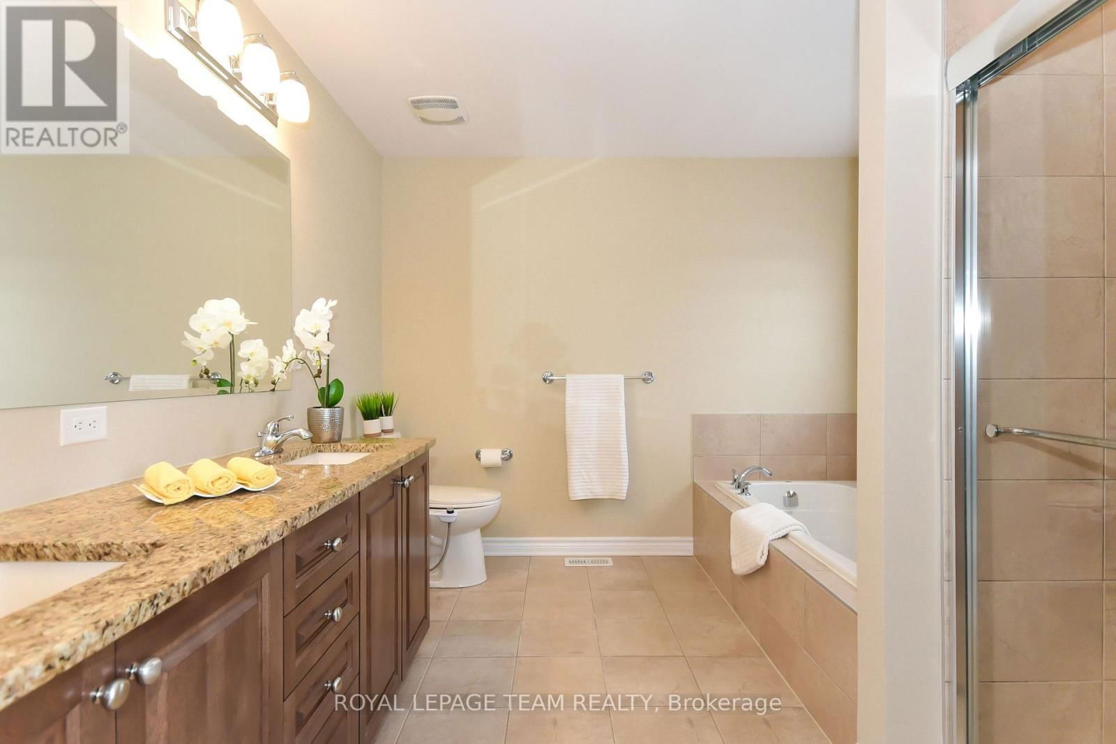 3519 WOODROFFE AVENUE Image 28
