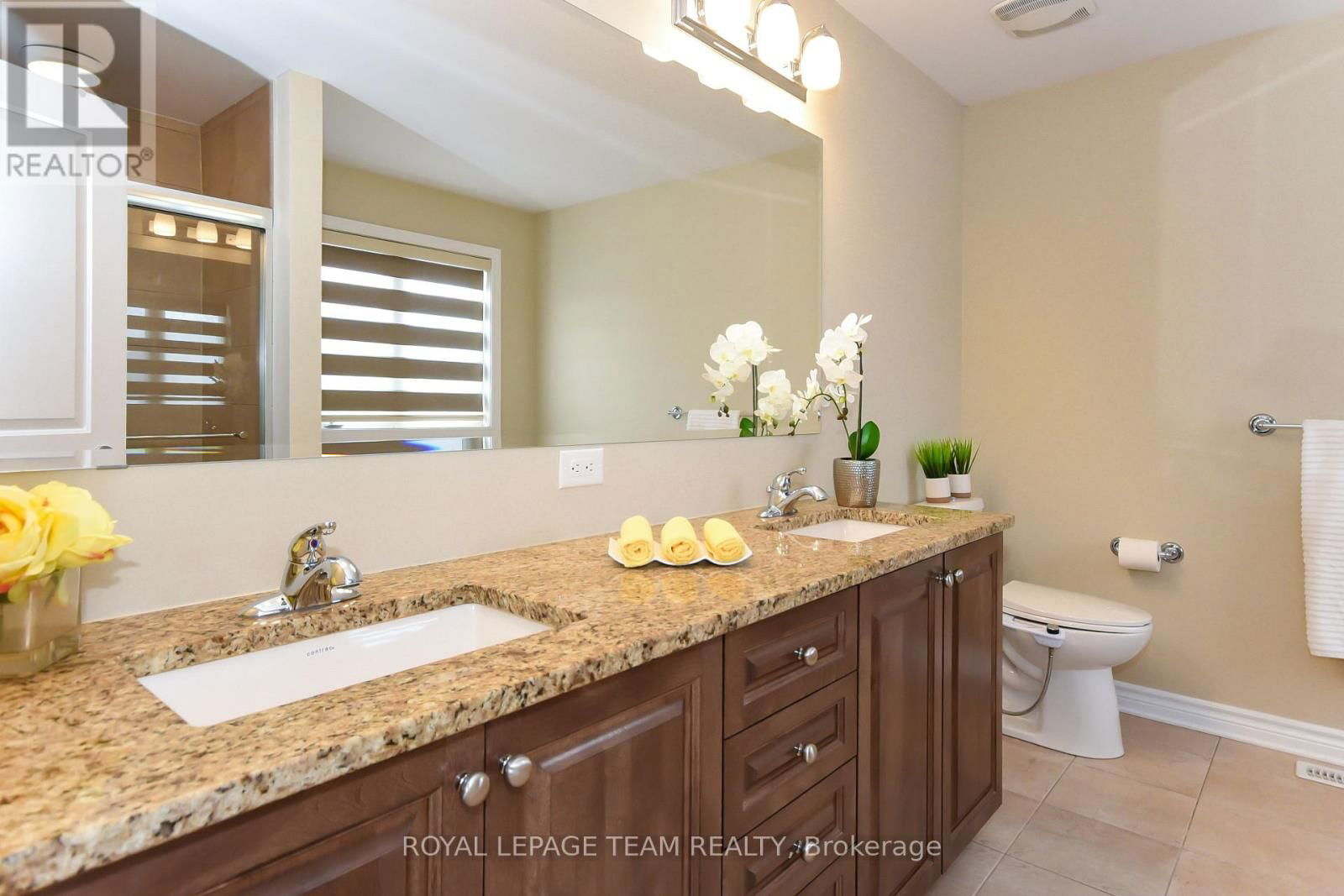 3519 WOODROFFE AVENUE Image 30