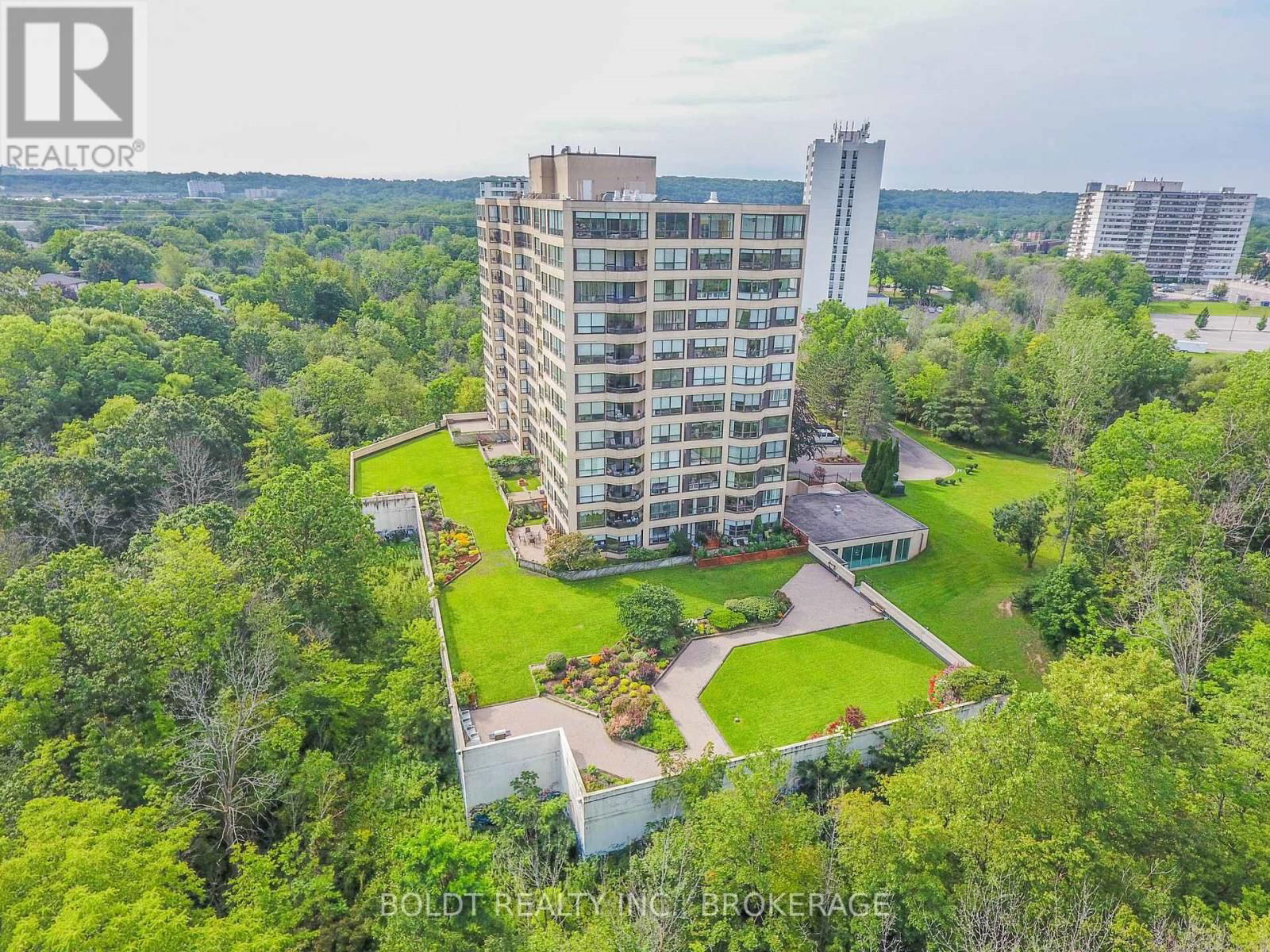 501 - 3 TOWERING HEIGHTS BOULEVARD Image 41