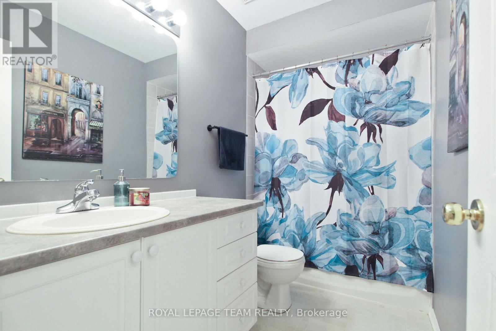 2091 HIBOUX STREET EAST Image 23