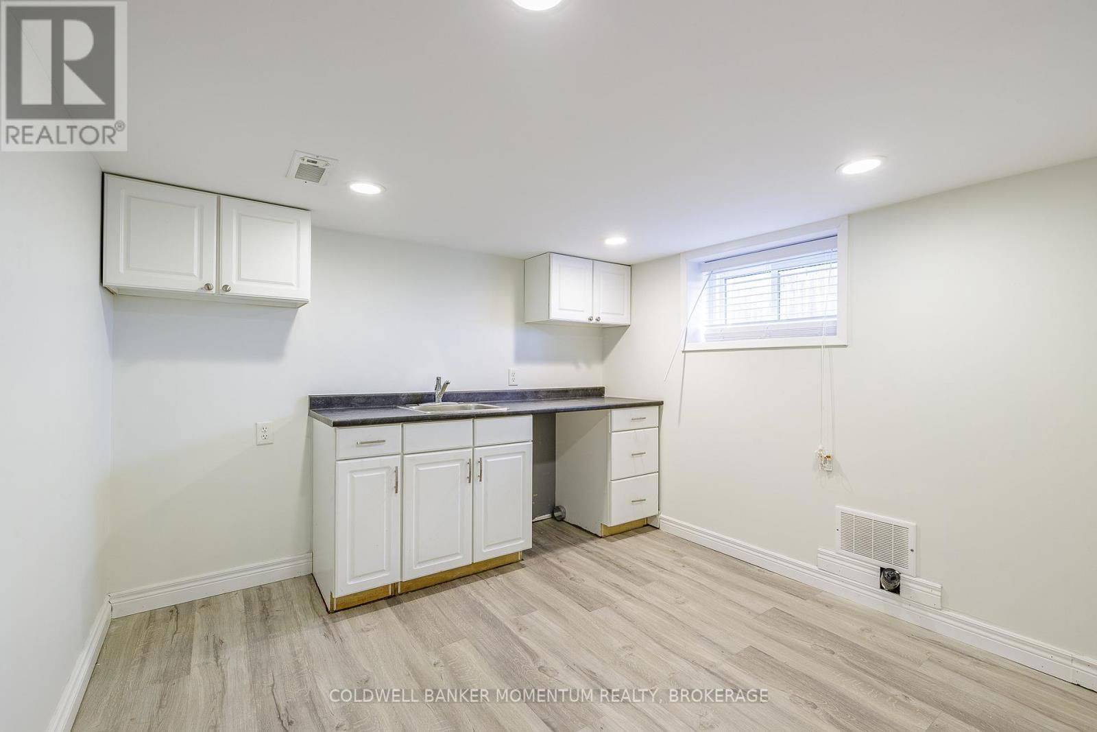 4759 EPWORTH CIRCLE Image 32