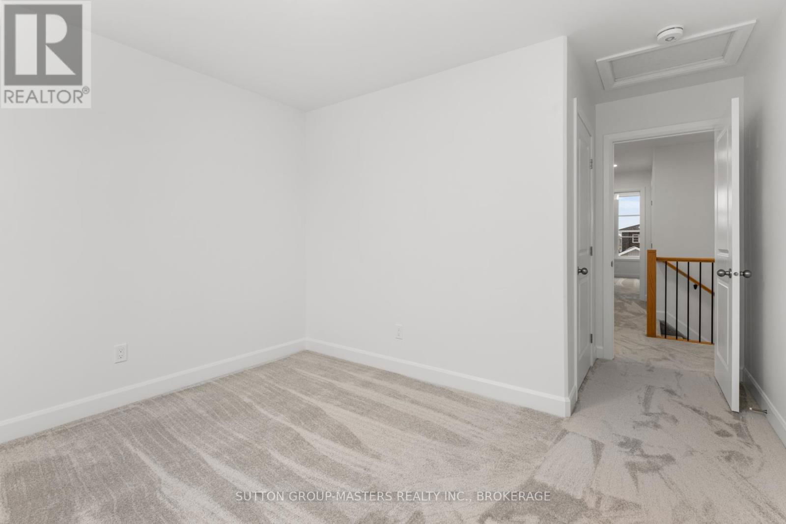 208 SUPERIOR DRIVE Image 35