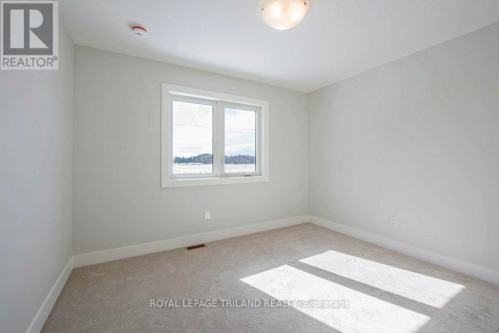278 MARSH LINE Image 21