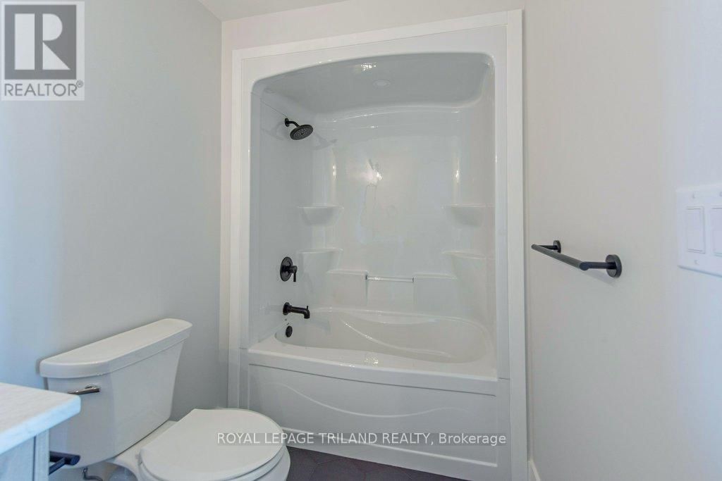 278 MARSH LINE Image 28