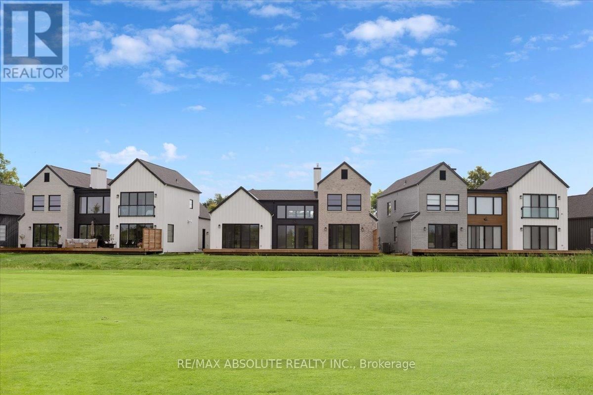 15 TRAILWAY CIRCLE Image 8